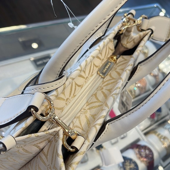 Michael Kors Mirella Small Metallic Logo Jacquard Crossbody Bag
Light Cream 
NWT - Picture 5 of 16